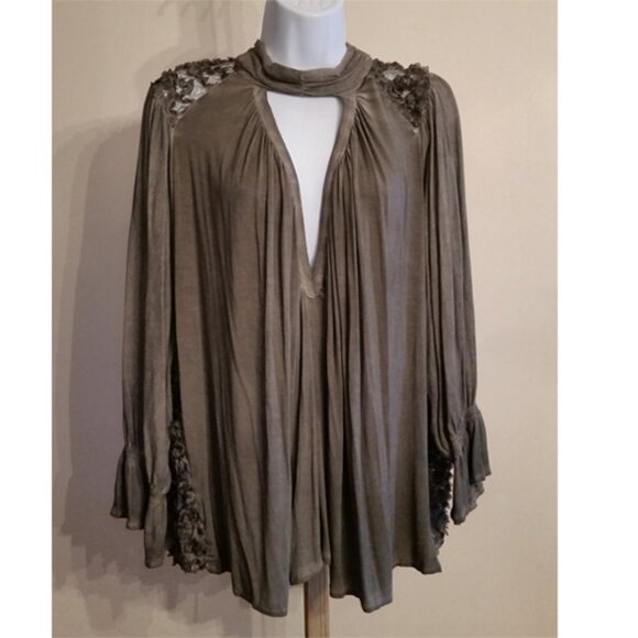 POL Brand Boho Style Long Blouse Top Lace Details Plunging V neck sz L - Picture 1 of 5